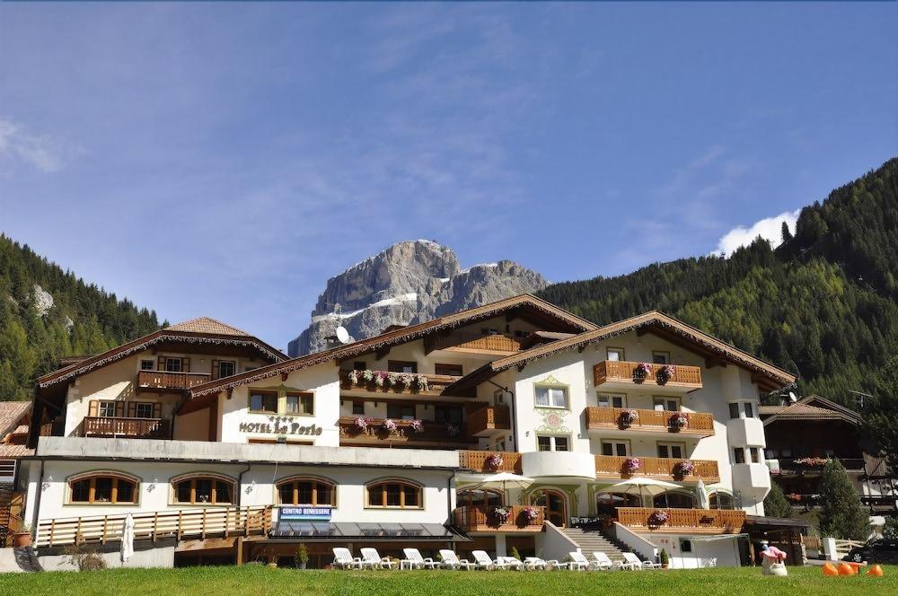 Hotel La Perla Canazei Extérieur photo