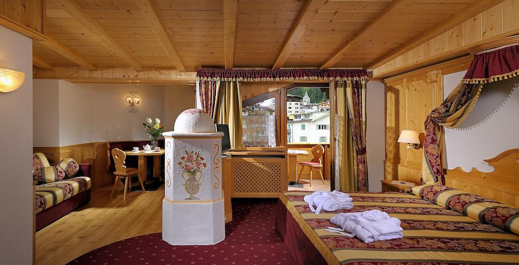 Hotel La Perla Canazei Chambre photo