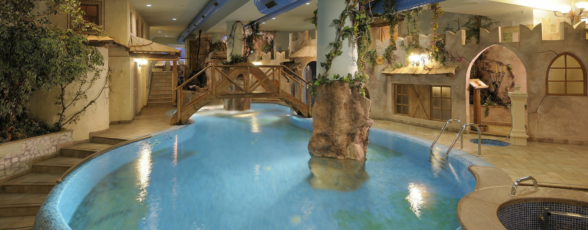 Hotel La Perla Canazei Extérieur photo
